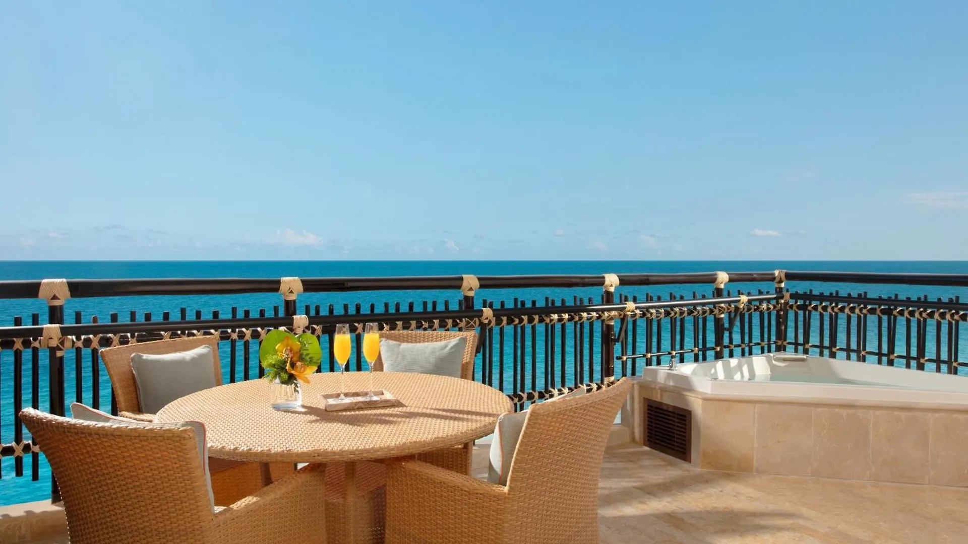 Dreams Riviera Cancun Resort & Spa Puerto Morelos